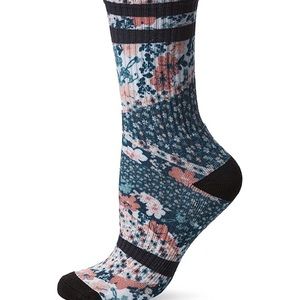 NWT⭐️2/$10 UNIONBAY fashion crew socks